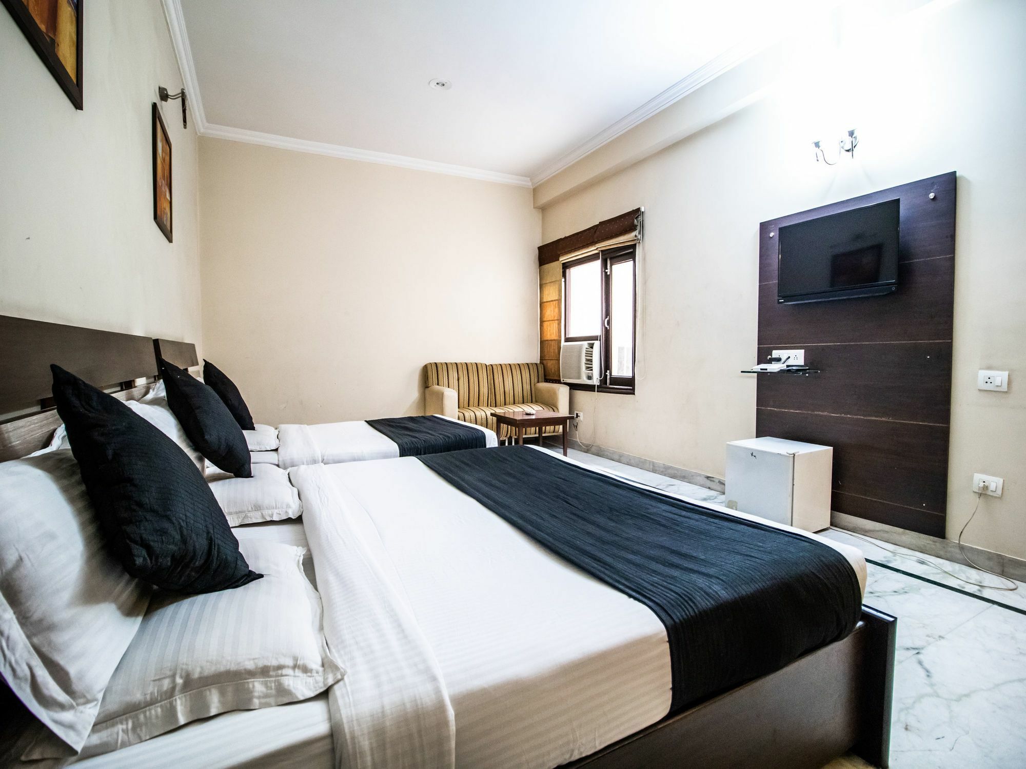 Oyo 1199 Hotel Maharaja Residency 斋浦尔 外观 照片